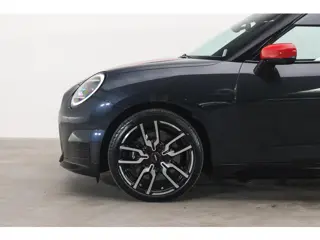 Foto 18 van MINI Hatchback Cooper SE / John Cooper Works / Pakket XL / John Cooper Works / Pakket XL / 18" JCW L