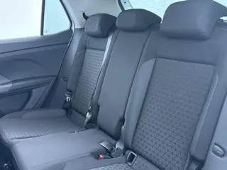 Volkswagen T-Cross 1.0 TSI Life 95 pk | Navigatie | Trekhaak | Parkeersensoren | Adaptieve cruise co