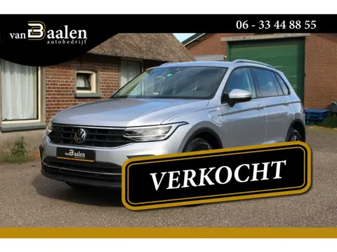 Volkswagen Tiguan 1.4 TSI Business SOh 96.2% **VERKOCHT!!**