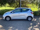 Foto 29 van Hyundai I10 1.0i i-Motion Comfort Plus rijklaar incl. nw apk!!