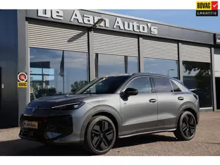 Volkswagen T-Roc 1.5 e-TSI R-Line Black Edition 19 Inch Acc Winterpakket