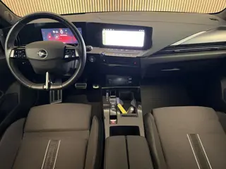Foto 15 van Opel Astra 1.2 Turbo 130PK Aut. Elegance Black Pakket | 360 Camera | Carplay | AGR | Stoelverw. | In