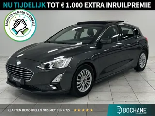 Ford Focus 1.0 EcoBoost Titanium Business NAVIGATIE | TREKHAAK | ACHTERUITRIJCAMERA | VOORRUIT/STOEL