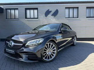 Foto 18 van Mercedes-Benz C-klasse Cabrio 200 AMG Line |Cruise|Camera|Stoelver|