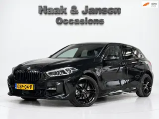 BMW 1-serie 118i Executive - M sport - Trekhaak - Keyless - Leder