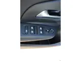 Foto 25 van Opel Corsa 1.2-75pk Sport. In nieuwstaat verkerende Opel Corsa ! Autm. airco, cruise control, Apple