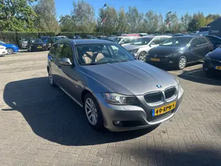 Foto 12 van BMW 3-serie Touring 318i Luxury Line , automaat , leer , navigatie , pdc