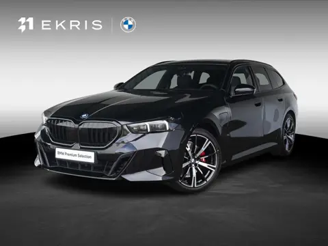 BMW 5 Serie 530e Touring | M Sportpakket Pro | Comfort Access | Driving Assistant Professional | 20 