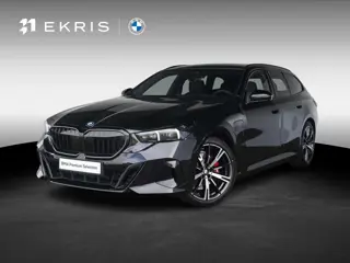 BMW 5 Serie 530e Touring | M Sportpakket Pro | Comfort Access | Driving Assistant Professional | 20 