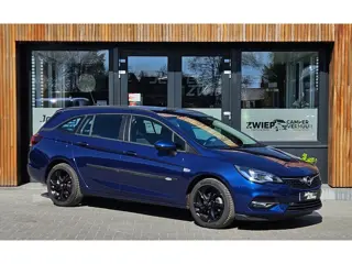 Foto 12 van Opel Astra Sports Tourer 1.2 Edition led. cruise control. lichtmetaal.