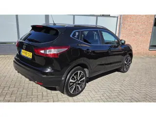 Foto 17 van Nissan Qashqai 1.2 Premier Edition Navi, Camera 360, Panormadak, 18inch, Dodehoek, Topstaat!