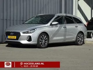 Hyundai i30 Wagon 1.4 T-GDI Premium Automaat | Pano | Trekhaak | LED | Stoel-&Stuurverwarming