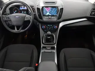 Foto 17 van Ford Kuga 1.5 EcoBoost Trend Ultimate | Navigatie | Trekhaak | Parkeersensoren | Cruise Control |