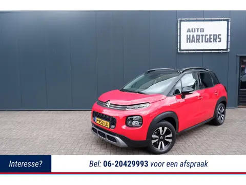 Citroen C3 Aircross 1.2 PureTech S&S Shine Afgeleverd met 4 nieuwe banden.