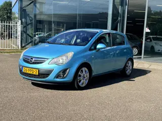 Foto 19 van Opel Corsa 1.4-16V Cosmo|Automaat|Trekhaak|Airco|NAP|APK|