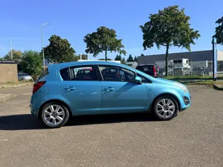 Foto 18 van Opel Corsa 1.4-16V Cosmo|Automaat|Trekhaak|Airco|NAP|APK|