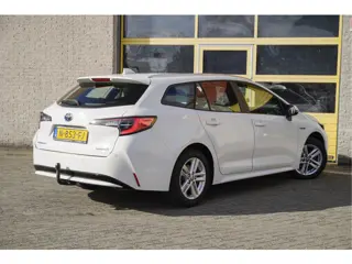 Foto 19 van Toyota Corolla Touring Sports 1.8 Hybrid Automaat! Active BJ2021 Lmv 16" | Led V+A | Pdc | Trekhaak