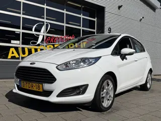 Ford Fiesta 1.0 EcoBoost Titanium - Navigatie I Airco I Achteruitrij camera I PDC I LED I Sport velg