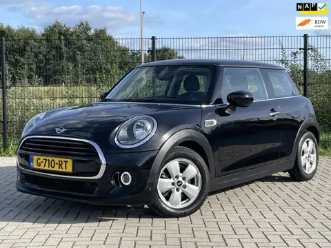 Mini 3-Deurs 1.5 Cooper | NAVI | Bluetooth | Airco | Cruise Control |