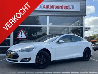 Foto 11 van Tesla Model S 85 Base /Pano/leder/Camera/Free Supercharge/