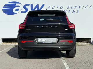 Foto 18 van Volvo XC40 1.5 T4 Plug-in hybrid Ultimate Dark | Pano | Memory | H/K Audio | 19 inch