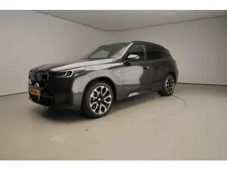 BMW X3 30e xDrive | M-Sportpakket | LED | Leder | HUD | Active cruise | Panoramadak | Trekhaak | DAB
