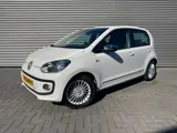Foto 23 van Volkswagen Up! 1.0 move up! 2014 navi / lmv / airco / elek pakket