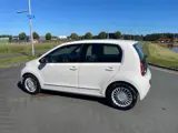 Foto 29 van Volkswagen Up! 1.0 move up! 2014 navi / lmv / airco / elek pakket