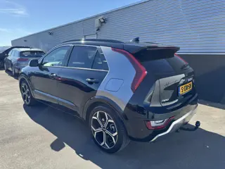 Foto 12 van Kia Niro 1.6 GDi PHEV ExecutiveLine Schuif/kanteldak, Trekhaak, NL-auto, Stoelkoeling- & verwarming,