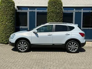 Foto 12 van Nissan Qashqai 1.6 Connect Edition |Nieuwe APK| |Camera|