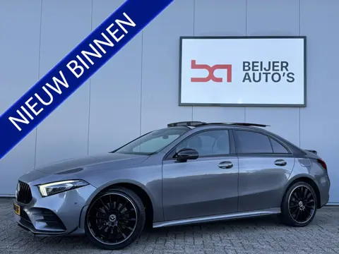 Mercedes-Benz A-Klasse 250 e Premium Plus Automaat AMG-Pakket/SOH 97,5%.