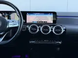 Foto 21 van Mercedes-Benz A-Klasse 250 e Premium Plus Automaat AMG-Pakket/SOH 97,5%.