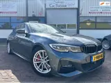 Foto 21 van BMW 3-serie 330e eDrive Edition [INCL-BTW] M-Pakket | Hud|Keyless| Adaptive cruise|.....