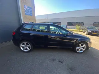 Foto 13 van Audi A3 Sportback 1.4 TFSI Ambition Pro Line S