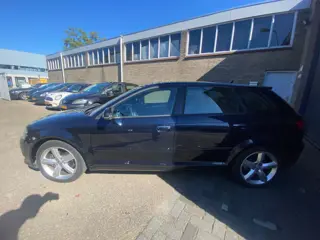 Foto 14 van Audi A3 Sportback 1.4 TFSI Ambition Pro Line S