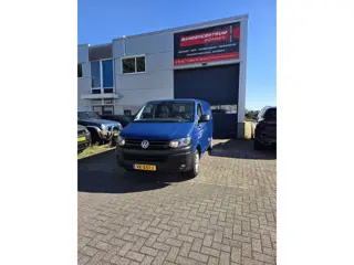 Foto 11 van Volkswagen Transporter 2.0 TDI L1H2