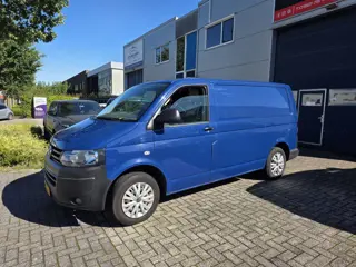 Foto 17 van Volkswagen Transporter 2.0 TDI L1H2