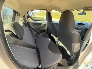Foto 14 van Toyota Aygo 1.0-12V + NL I NWE KOPPELING I NWE APK I NETTE AUTO I INRUILKOOPJE