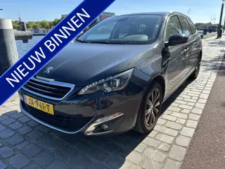 Peugeot 308 SW 1.2 PureTech Blue Lease Premium panodak airco/ecc navigatie apk