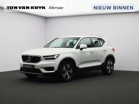 Volvo XC40 T5 Twin Engine Momentum Pro / Trekhaak / 360 camera / Elektr. bed. achterklep