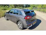 Foto 27 van Kia Niro 1.6 GDi Hybrid DynamicLine Airco/Ecc Leer Navi Camera
