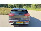 Foto 24 van Kia Niro 1.6 GDi Hybrid DynamicLine Airco/Ecc Leer Navi Camera