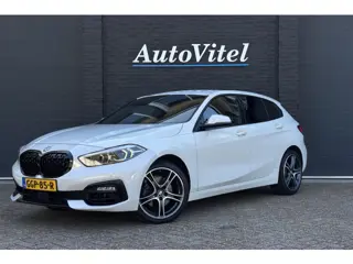 BMW 1-serie 118i Sportline | Sportleder | Comfort Acces | Stoel+Stuurverwarming | PDC V+A | Carplay