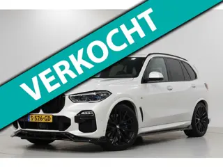 BMW X5 XDrive40i High Executive M-Sport Softclose Luchtvering Panoramadak Skylounge Keyless Massage 
