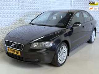 Volvo S40 1.8 Kinetic Airco Cruise TREKHAAK / 183.000km (2005)
