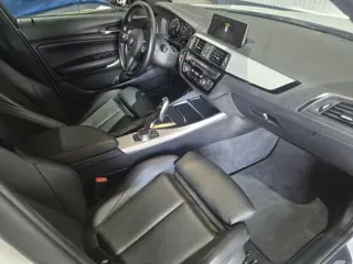 Foto 20 van BMW 1-serie 118i High Executive, M-Sport, facelift model (LCI 2) en rijklaar
