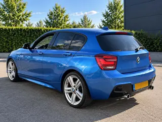 Foto 3 van BMW 1-serie 118i M Sport Edition High Executive | Nieuwe ketting | m135i look!