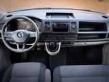 Foto 22 van Volkswagen Transporter Kombi 2.0 TDI L1H1 9 Pers / Airco / All Seas / Gps! ex btw bpm vrij !