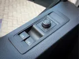 Foto 26 van Volkswagen Transporter Kombi 2.0 TDI L1H1 9 Pers / Airco / All Seas / Gps! ex btw bpm vrij !