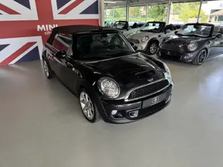 Foto 18 van Mini Cabrio 1.6 Cooper S Chili ( 6 MAANDEN GARANTIE )